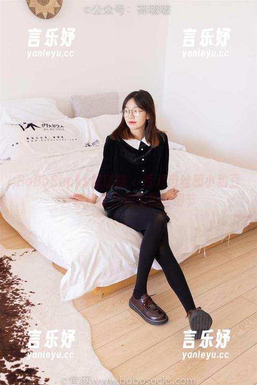 BoBoSocks袜啵啵 - 两双肉丝和小甜豆：原图该注意的那些细节