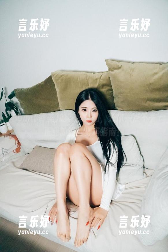 Bomi(普美)的花嫁作品，分享一点不务正业的婚纱穿搭指南！