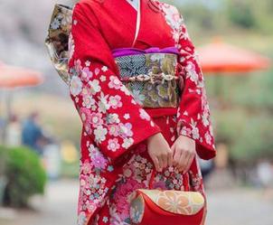内心小剧场：当HaneAme雨波的女神写真上线，我的目光无处可逃。
