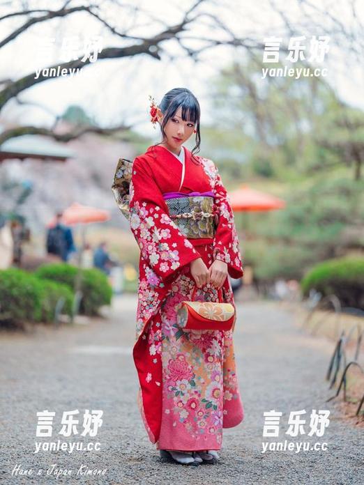内心小剧场：当HaneAme雨波的女神写真上线，我的目光无处可逃。