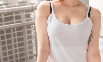 Hyoyeon(김효연)这次更新了袜子，貌似风格变了点？你怎么看？