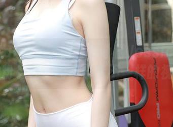MFStar模范学院 – 蒋小静Jessica和她的粉色戟：图库分享不一样的视角