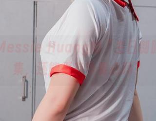 关于Messie Huang的“生日制服”合集，还能更有节奏点吗？