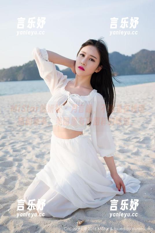 MiStar魅妍社 - 月音瞳，不愧是在线吸睛的秘书，美图里有种别样的味道。