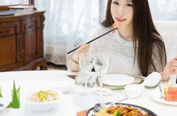 MiStar魅妍社 – 又双叒叕更新了！程小烦不烦睡衣系列，连梦也愿意来取经！