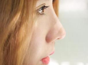 MiiTao蜜桃社 – 陆萱萱Cecilia的新写真已上线，女王的气质就是不一样！