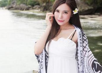MyGirl美媛馆 – 唐琪儿秀出的粉色，让我情不自禁多看几眼