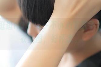 随便逛逛ROSI，一不小心下载了那些睡衣美图，好怀念。