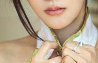 TuiGirl推女郎 – 纯小希的图集三部曲，内衣不只是穿着