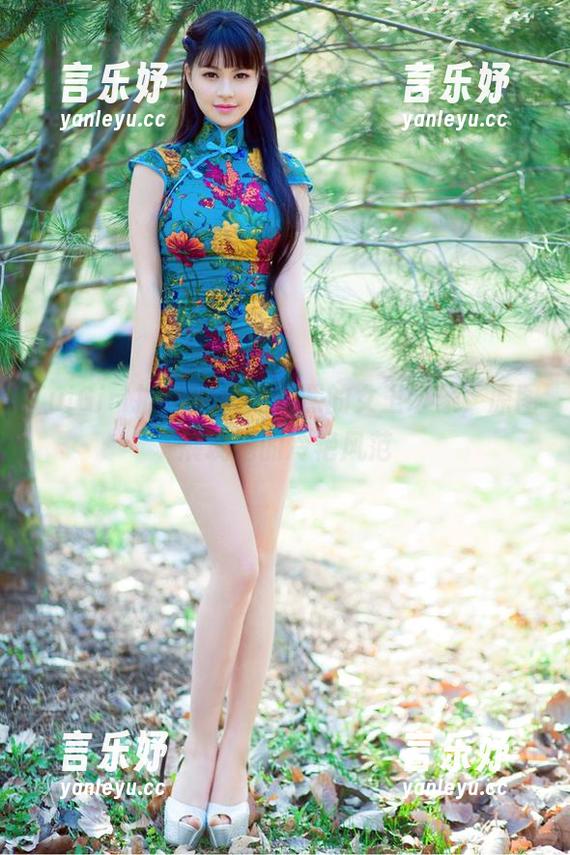 TuiGirl推女郎 - 郑瑞熙的女王印象，原图展现她的冷艳风范