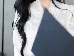 Xiuren秀人网 – 妹妹的作品集，Lucky沈欢欣的分享，时刻提醒我什么叫意外之美