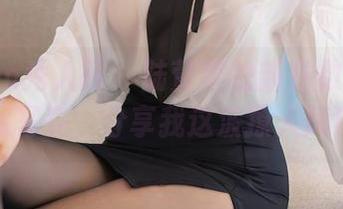 Xiuren秀人网 – 陆萱萱的新招数：双马尾写真，分享我这波撩人风！