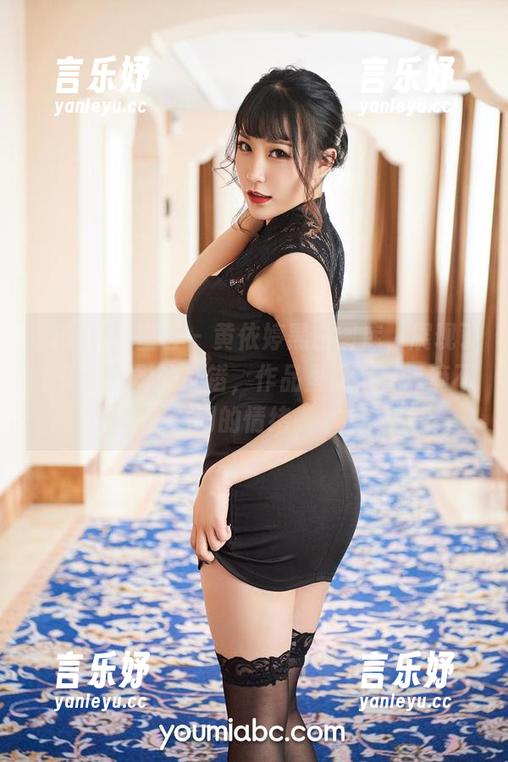 YouMi尤蜜荟 - 黄依婷黑白图库，展现了个体与光影的交错，作品里隐藏着点滴不同的情绪。