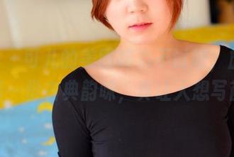 pans – 可儿的美图吃力不讨好，旗袍倒是透着一份古典韵味，真让人想写首诗！
