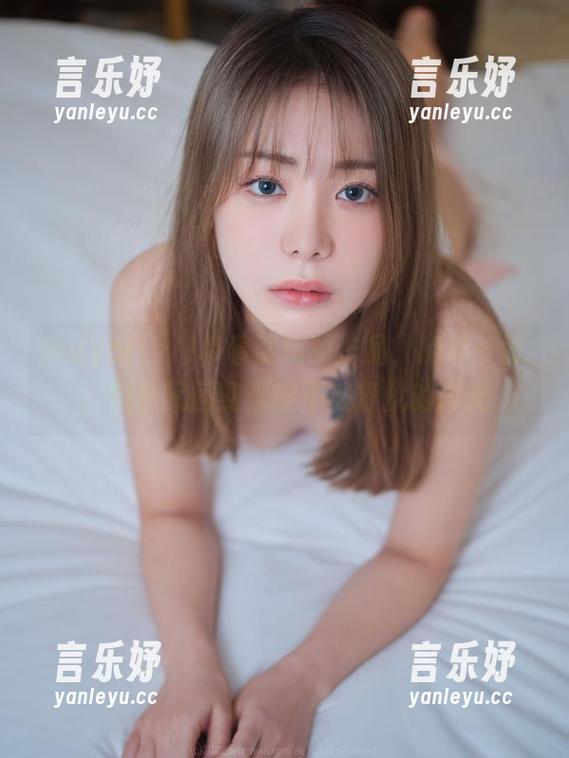 wuyo(우요)带着清纯的作品，随便一瞥，似乎又回到那段不被打扰的时光