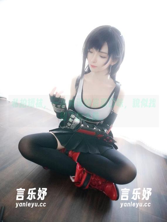 私拍短袜，一小央泽的资源口味，貌似找到了新大陆。