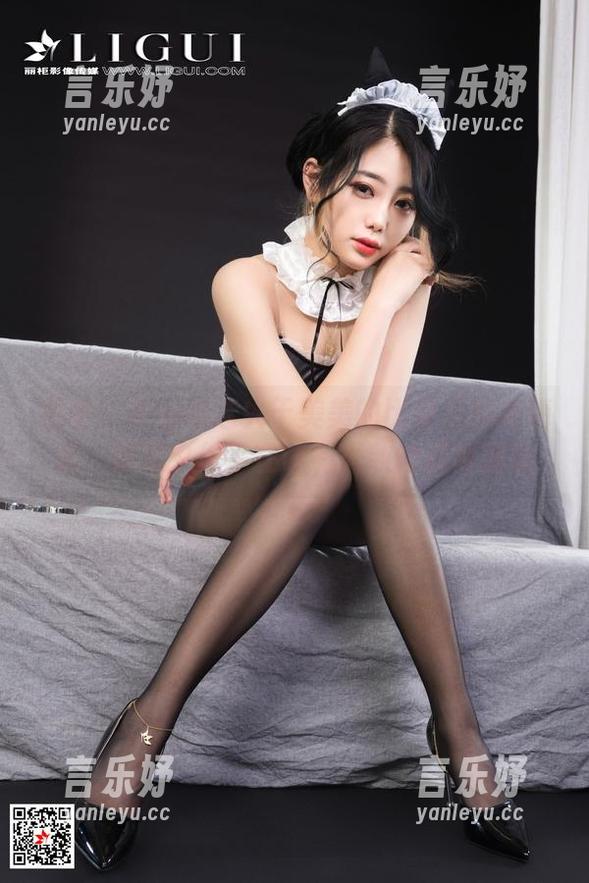 丽柜 - 不小心迷失于美美的比基尼图库精选，脑海中似乎在饶有兴致地反复播放