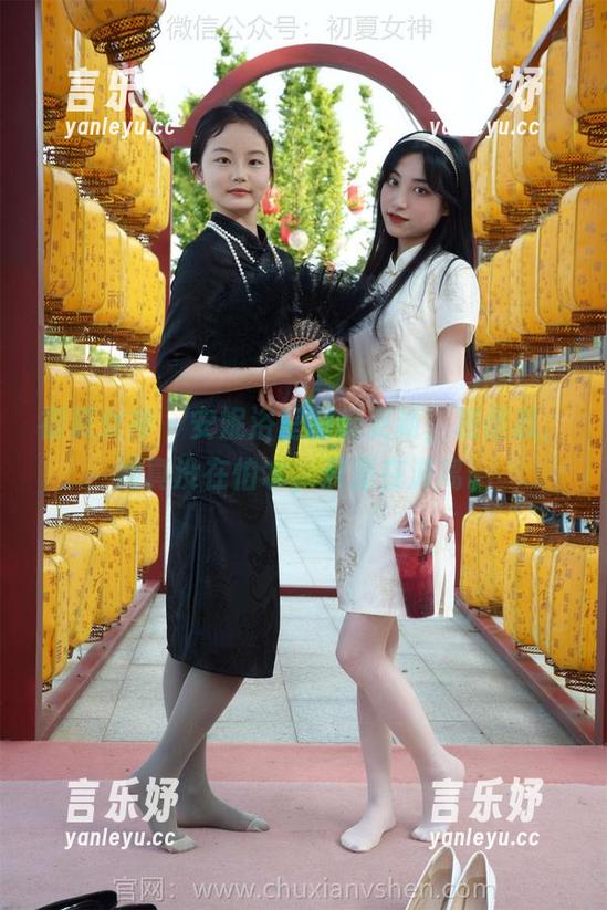 初夏女神 - 安妮浴室图集更新，相信我，她真没在怕水，只是在游离。