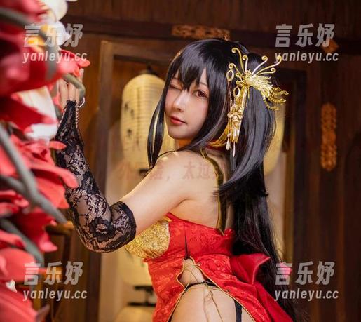 分享咔喵KANEKO的另一个侧面，泳装cos野外冒险，太过瘾。