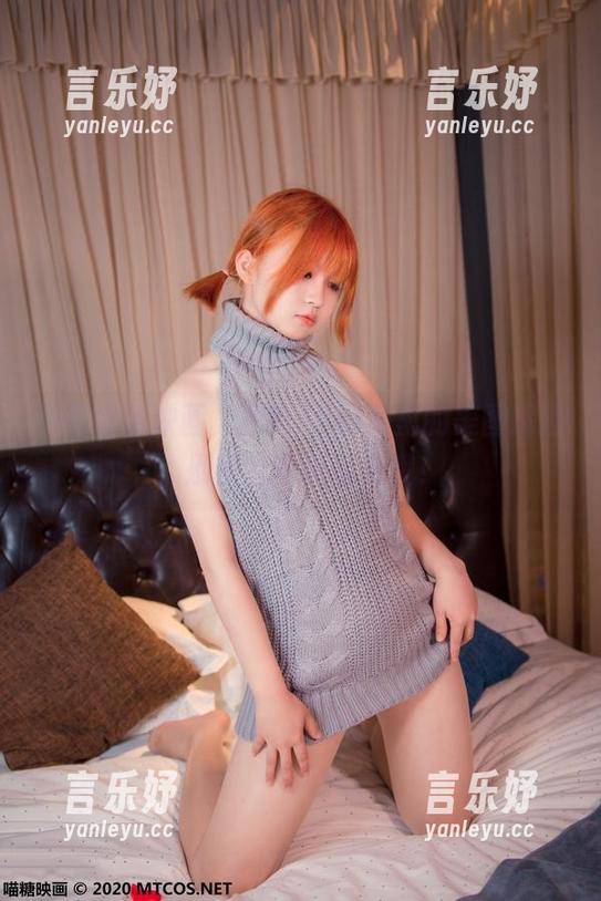跟着喵糖映画，教室JK制服里的美图探险，别被文具箱砸到哦！