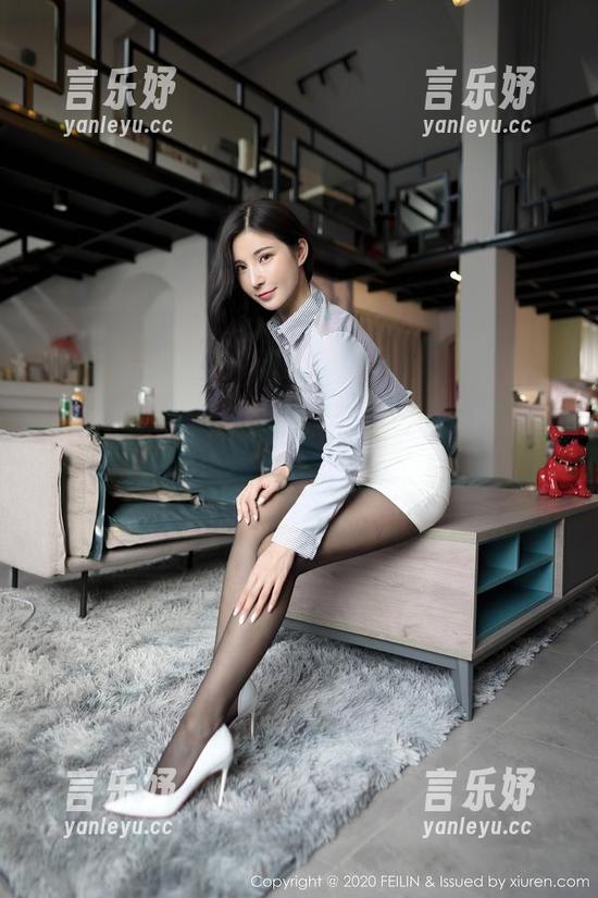嗲囡囡-心妍公主 嗲囡囡 - 坦白说,心妍公主长腿的私拍,我可能是小迷弟了。