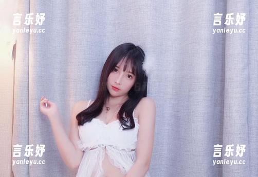哎呀，小小奶瓶儿又出新作了？白开水毛衣私房合集一探究竟