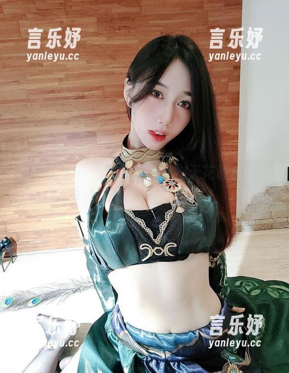 微密圈 - 小玉吃果冻的尤物天花板合集，你能想象的都在这里了！
