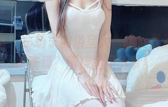 微密圈 – 小萌子的浴室大作战，是洒水还是洗澡？图库里见真章！