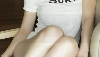 尤果网 – 一张白丝图片，王语纯果然会玩，这视线追逐的游戏好刺激！