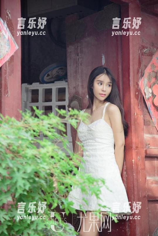 尤果网 - 王语纯展现无圣光之美，浴室图集中有种微妙的乱入！