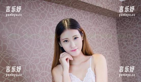 尤物馆 - 最新力作火力全开，李宓儿把死库水穿出了新高度，疯狂打击我的审美观！