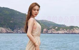 尤蜜荟 – 张茜茹声音未停的办公室写真图集，传递着什么微妙的情绪？