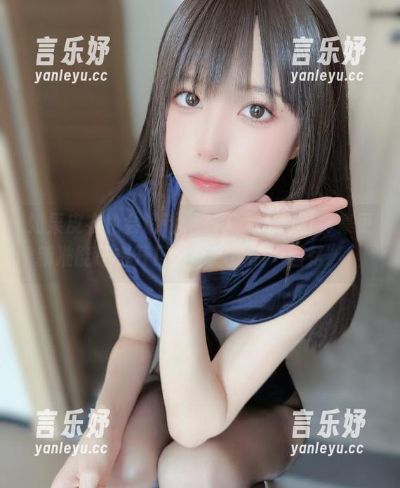 如果皮衣也会说话，布丁大法的写真集更新准能让它开口分享厚重的“回忆”！