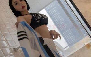 微密圈 – 受不了，果儿Victoria的少女写真：这壁纸能让你熬夜吗？