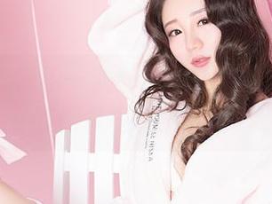果团网 – 随手一划，钟紫怡的水手服写真在网盘里等你发现!