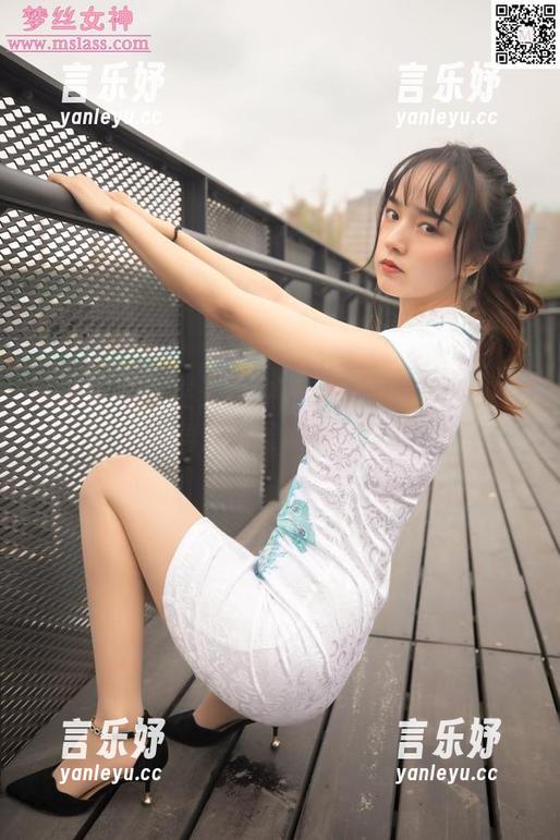 梦丝女神 - 在天台撒野——王娇娇的JK少女角落（让原图说话）