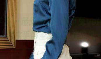 模范学院 – 最新潮流！桃小兔yolanda用水手服重新定义校园风