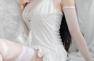 樱落Selena高清照，旅拍旅行归来后，心里头五味杂陈。