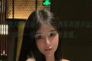微密圈 – 沈汝凡超哇塞，她的白色写真图片让我想了很多……但是我大概没看懂。