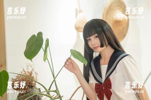 爆机少女喵小吉写真合集：轻盈的短裙再加上无辜的小眼神