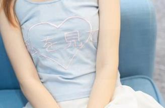 又见祖木子，最新的粉系魔法少女图册，槽点满满。