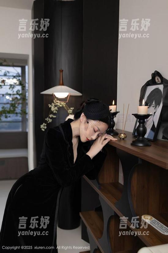 秀人网 - 越看越觉得对了，双笙Alina的婚纱写真精选版