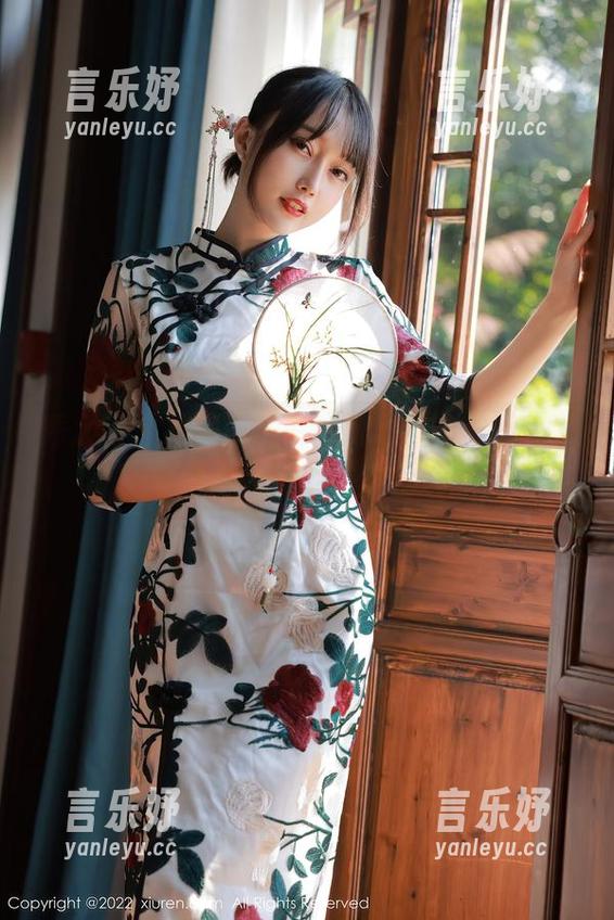 秀人网 - 礼服贵不贵？问问在线的林好好，资源丰富，她说OK！