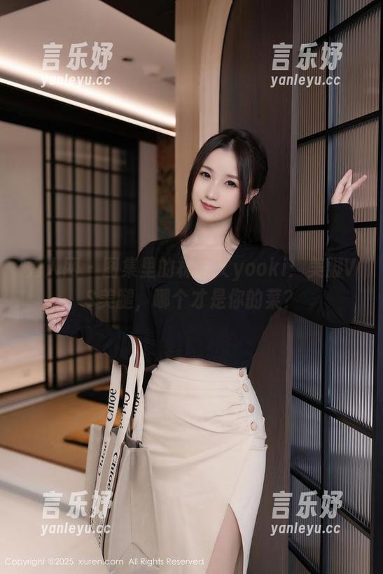 秀人网 - 图集里的林文文yooki：美脚VS美腿，哪个才是你的菜？