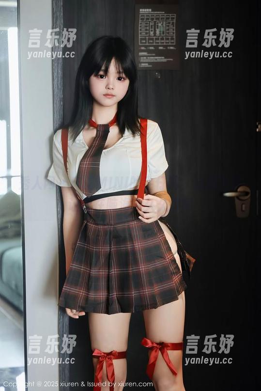 秀人网 - 肉晴MINI的牛仔裤，最新写真让我在脑海中久久徘徊