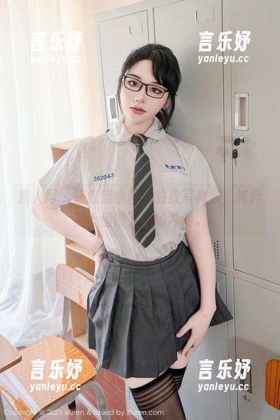 秀人网-鹿小茜 秀人网 - 邂逅鹿小茜的豹纹写真集,纯粹是个值得下载的冲动。