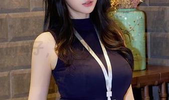 秀人网 – 梦想中的私房写真，黄婧GIGI穿着睡衣的样子，真像从美梦里溜出来的一样？