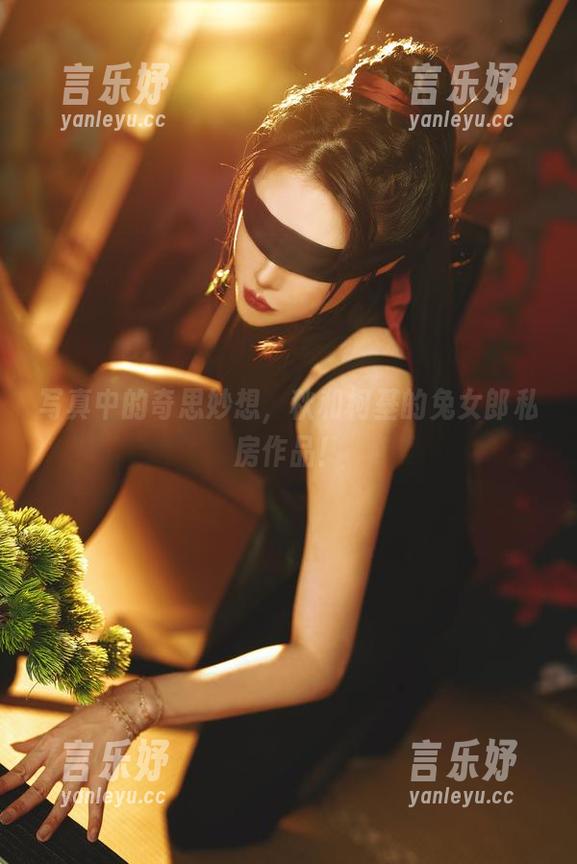 写真中的奇思妙想，秋和柯基的兔女郎私房作品！