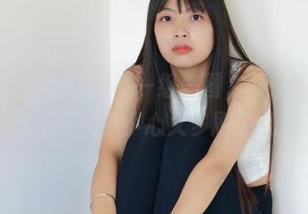 绮梦摄影 – 这最新一组美图，蔡蔡的御姐造型让我一不小心又多刷了几遍…