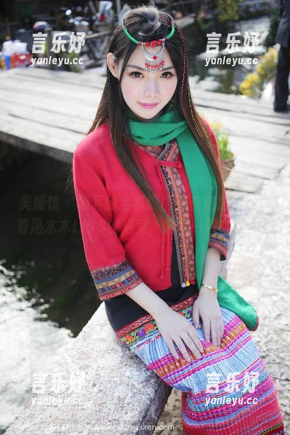 美媛馆 - 剩下的全套原图都在这里，仔细看冯木木LRIS的浴室，真有一股暧昧感。